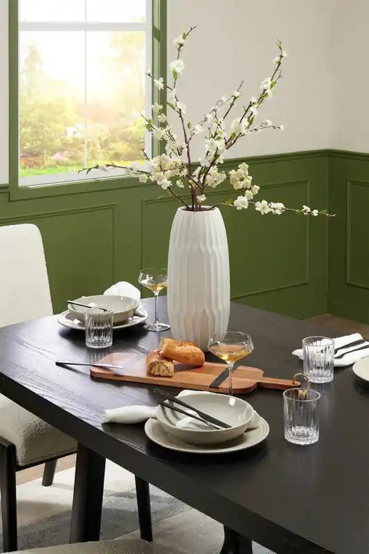 Table de salle à manger avec piètement tréteaux, 86 po L - Noir fusain